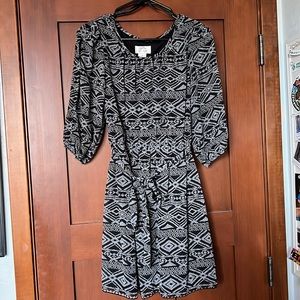 Sweet Storm Black and White Half Sleeve Dress, size Large.